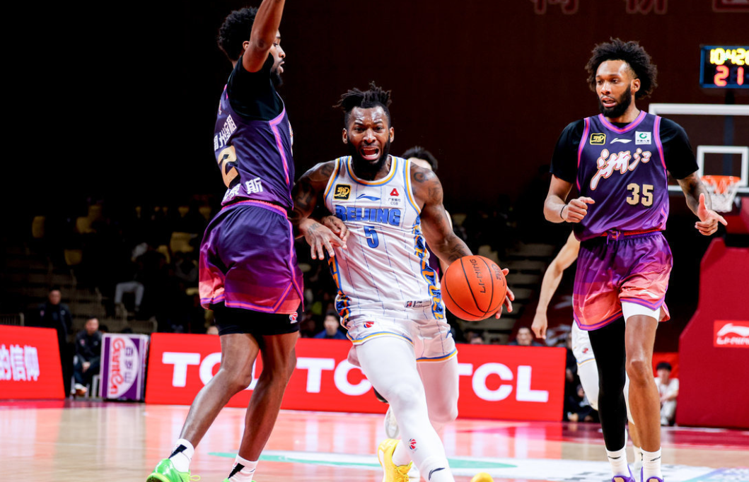 关于国际比赛日北京首钢豪取连胜——CBA季后赛节点到来，震撼外界，心理建设被强调的信息