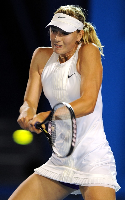 雷速体育- 莎拉波娃在加拿大队比赛中逆转,逆转引发热议的是谁 