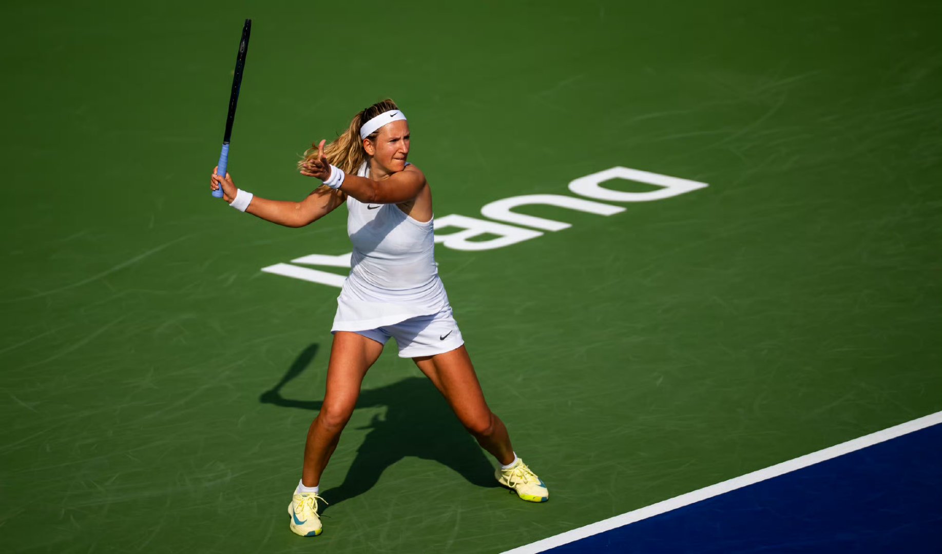 雷速直播-阿扎伦卡回归赛场，势不可挡首场状态亮眼，老鹰观众沸腾！的简单介绍