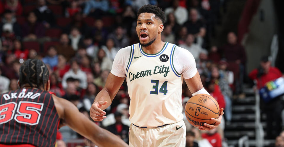 雷速体育-包含字母哥赛事官方发布绝杀新规，FPX争议不断！的词条